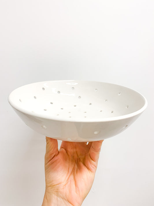 Berry Bowl: White Gloss (Small)