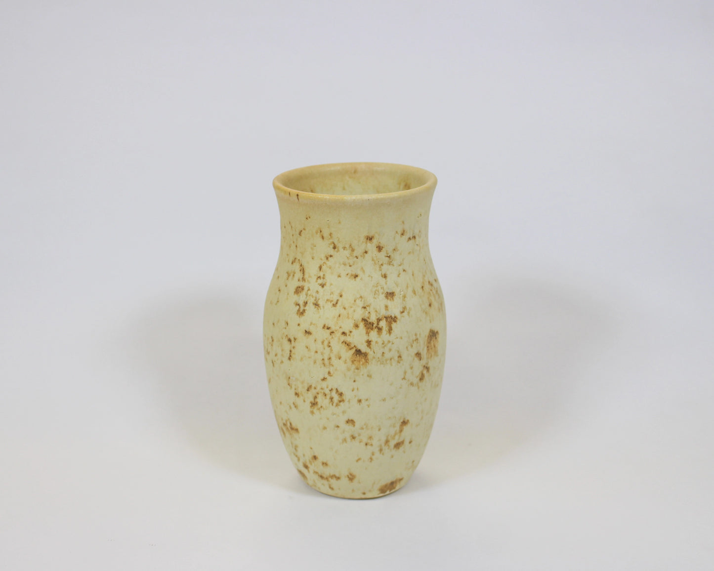 Small Nougat Speck Vase 2