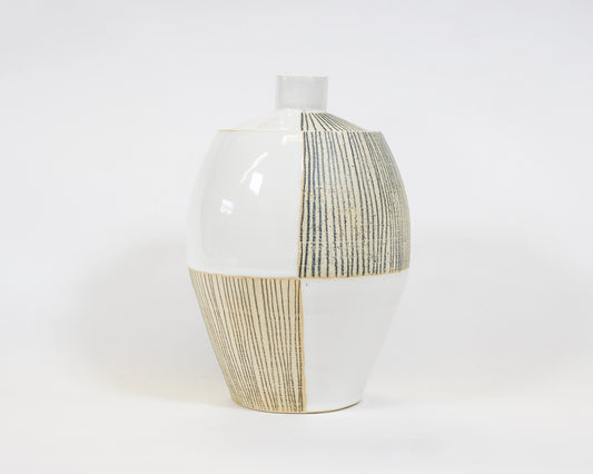 Lidded Jar: Linear Grid 2