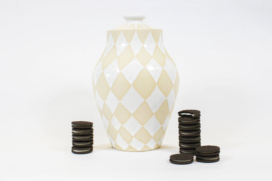 Lidded Jar: White Harlequin 1