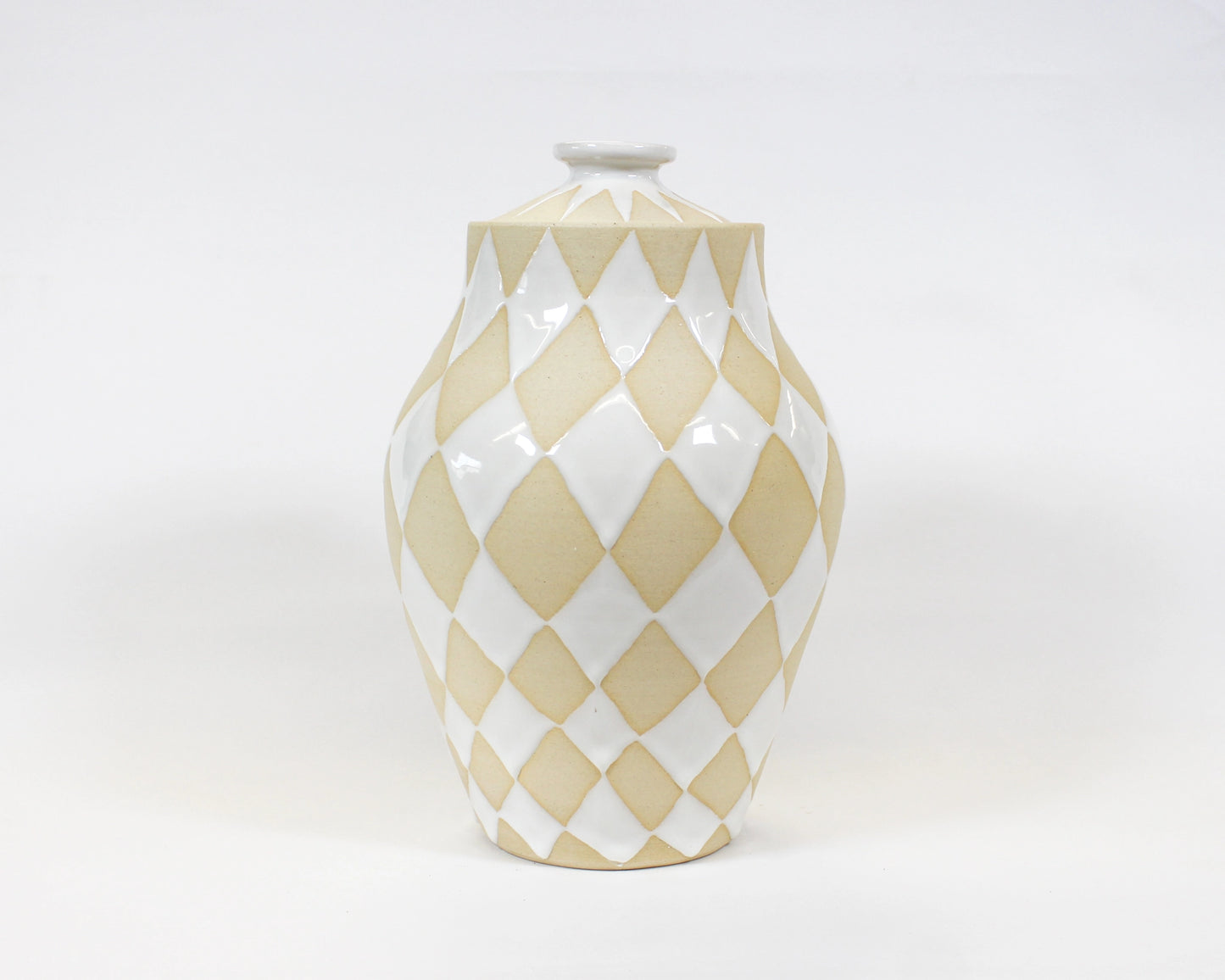 Lidded Jar: White Harlequin 1