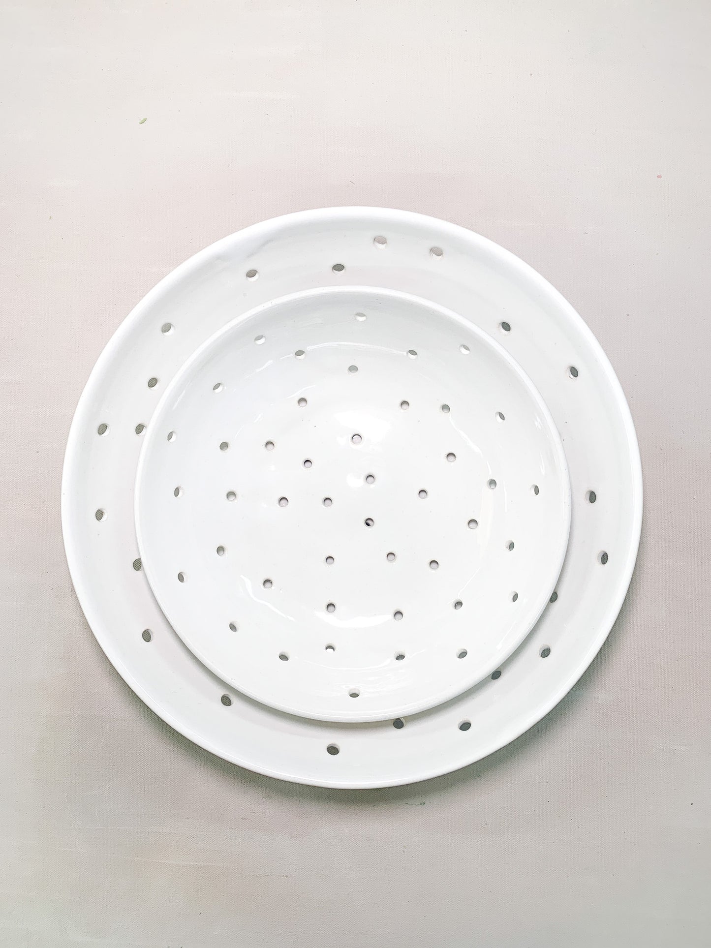 Berry Bowl: White Gloss (Small)